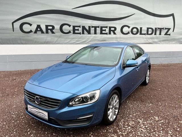 Volvo S60 D2 Momentum*Aut.*Navi*Xenon*PDC*