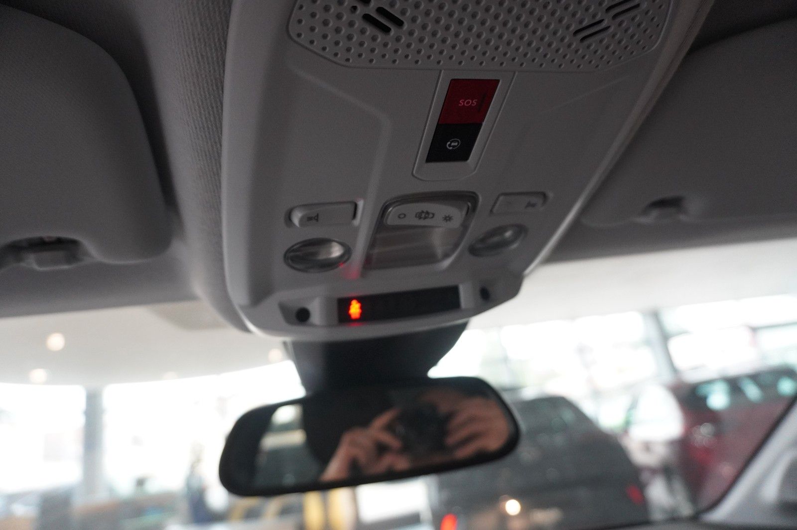 Fahrzeugabbildung Opel Corsa-e F EDITION 7KW NAVI/VIRT/TEMP/DAB/WÄRMEP.
