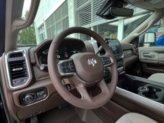 DODGE RAM 2500 Crew Cab Laramie 6.7l HO