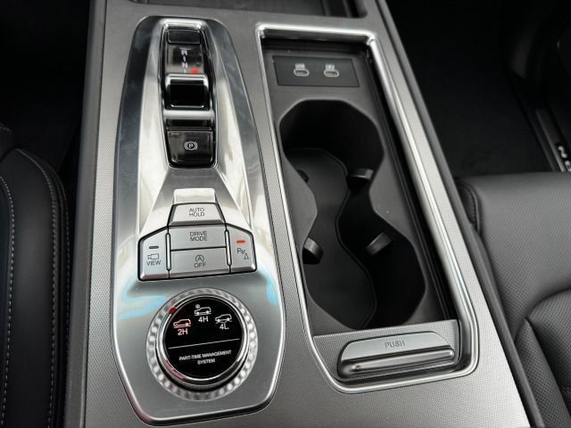 Fahrzeugabbildung KGM Rexton 2.2 Diesel e-XDi Black 8AT*MJ25