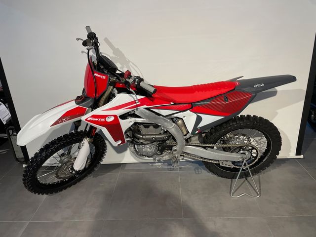 Fantic XXF250 2023 * wie YZF250 *