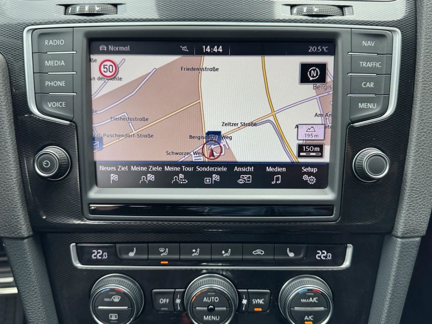 Golf VII GTI Performance *XENON*NAVI*DCC*