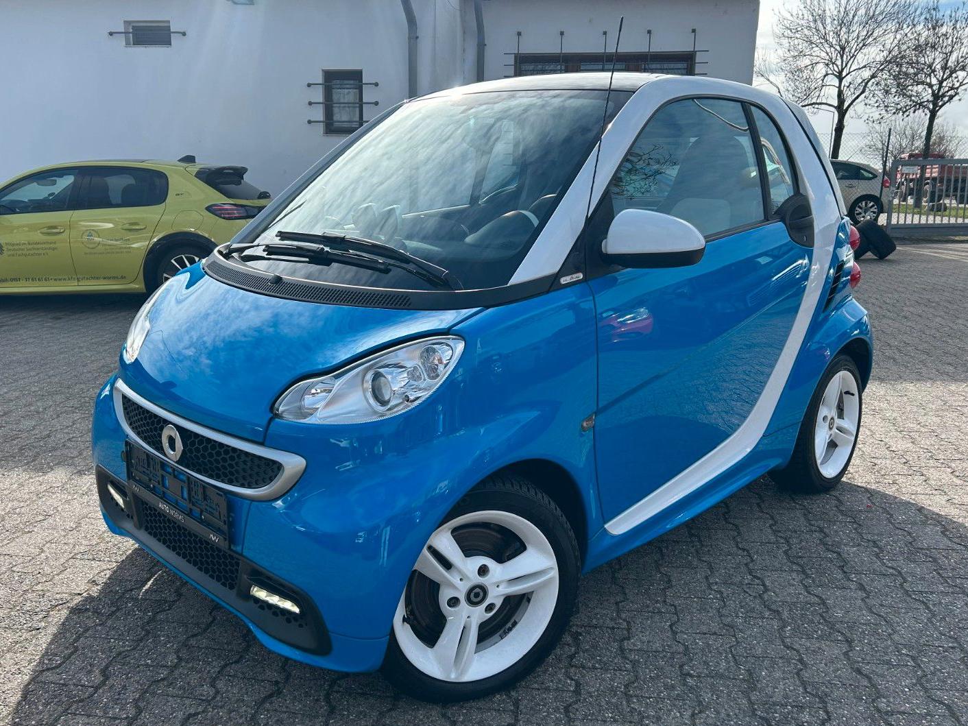 Smart ForTwo coupe MicroHybrid/ice Shine/2.Hd/Garantie
