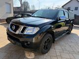 Nissan Navara Pickup Double Cab 3.0 dCi V6 4X4+Leder+ - gebrauchte Nissan Navara aus dem Jahr 2012