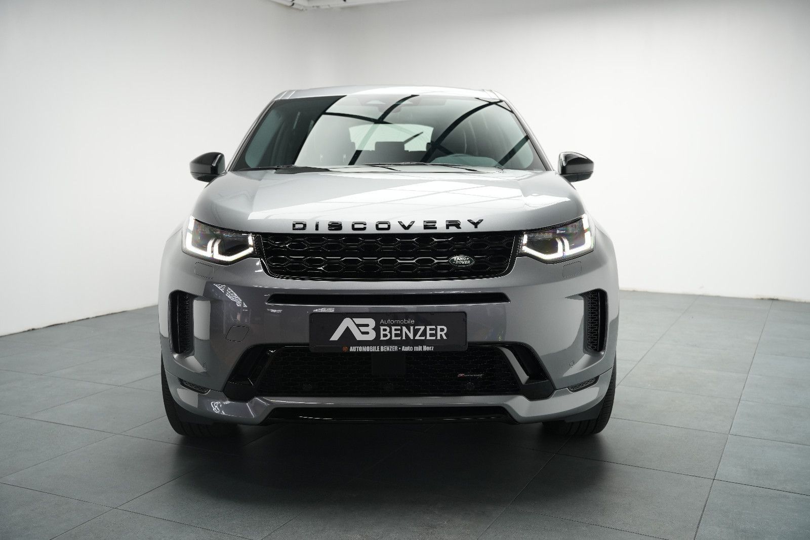 Fahrzeugabbildung Land Rover Discovery Sport /R-Dynamic/LED/R-Cam/Leder/AHK/
