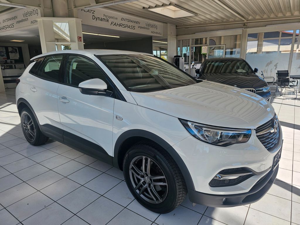 Image of Opel Grandland (X)