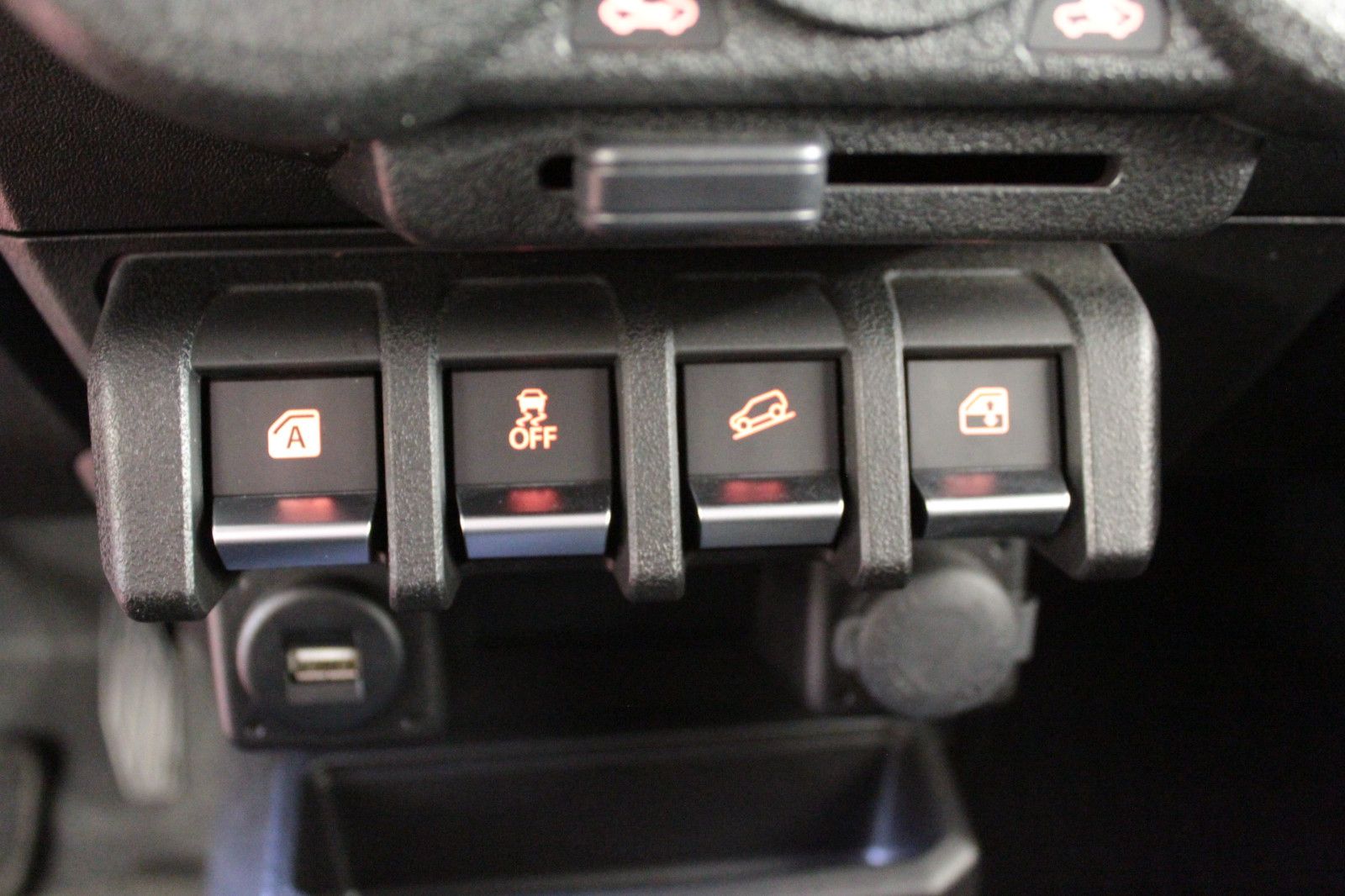 Fahrzeugabbildung Suzuki Jimny AllGrip NFZ Comfort *TOP-ZUSTAND!!!*
