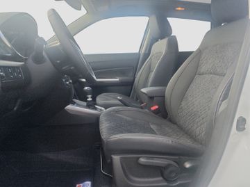 Fotografie 9 des Suzuki Vitara 1.4 Comfort+ Schiebedach Navi Kamera LED