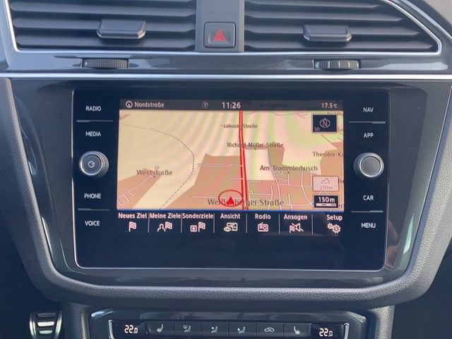 Fahrzeugabbildung Volkswagen Tiguan IQ.DRIVE LED Navi ACC AHK RFK SHZ