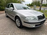 Skoda Octavia 1.6 FSI Ambienete Tüv Neu - Skoda Octavia: Fsi