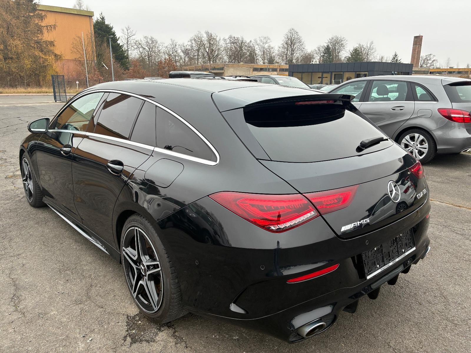 Mercedes-Benz CLA 35 AMG Shooting Brake 4Matic Multibeam Pano