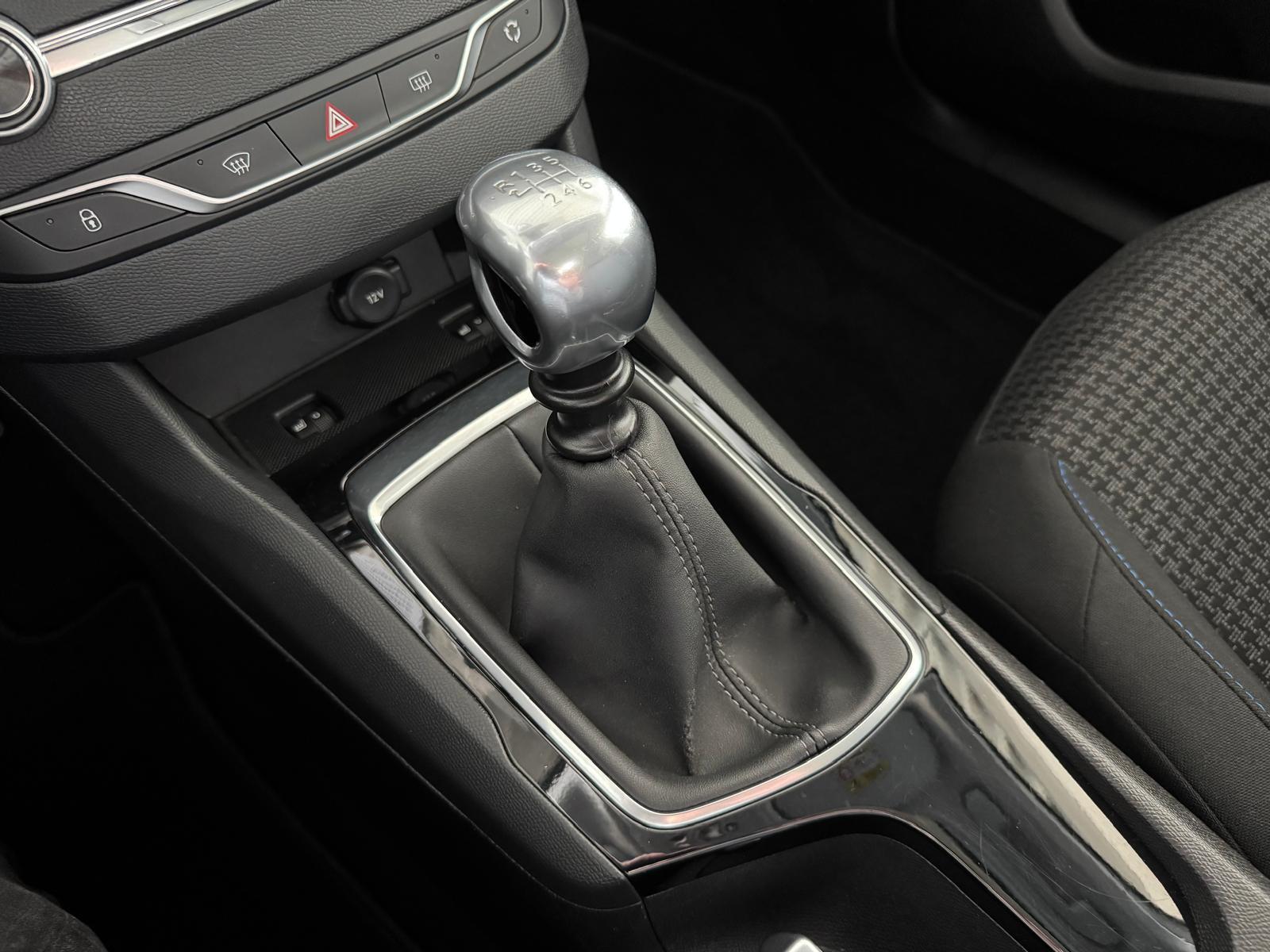 Peugeot 308 Style *Panorama*Kamera*CarPlay*Navi*SHZ*PDC*