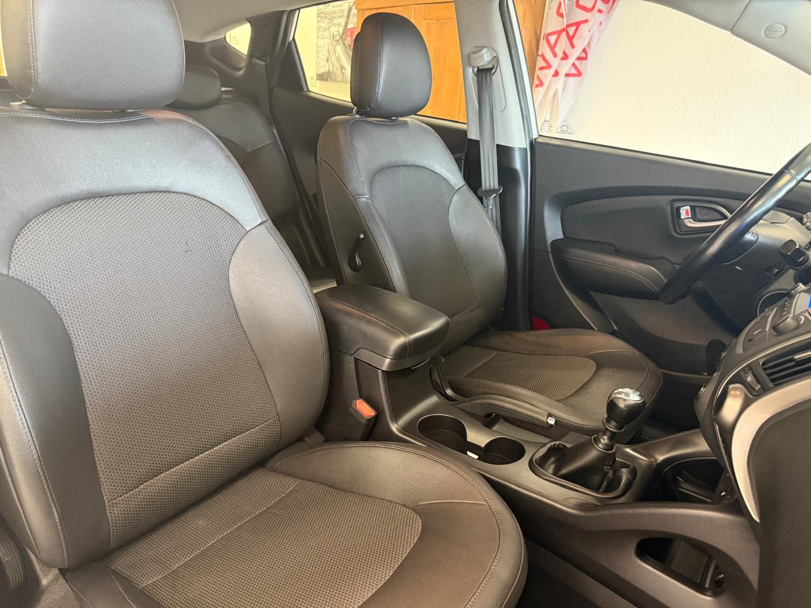 Fahrzeugabbildung Hyundai ix35 blue Finale 2WD /AHK/ KLIMA/SITZHEIZUNG