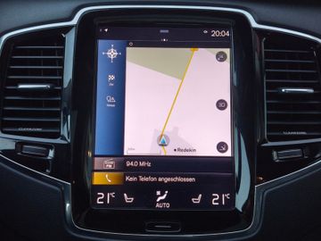 Volvo XC90 Momentum AWD*Vollausstattung*AHK*7-Sitzer*