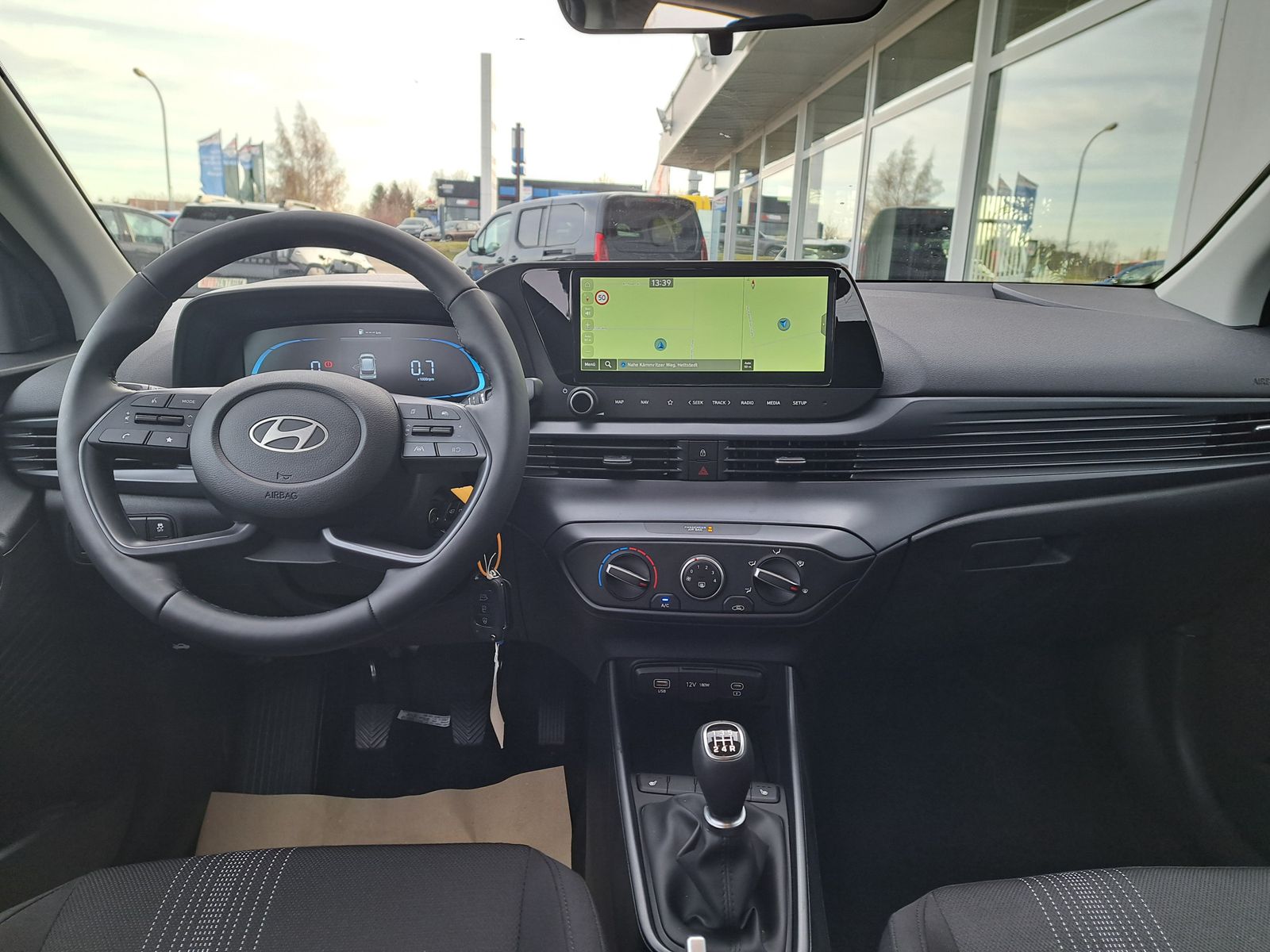Fahrzeugabbildung Hyundai i20 1.2 NAVI ALU WINTERPAKET KAMERA KLIMA