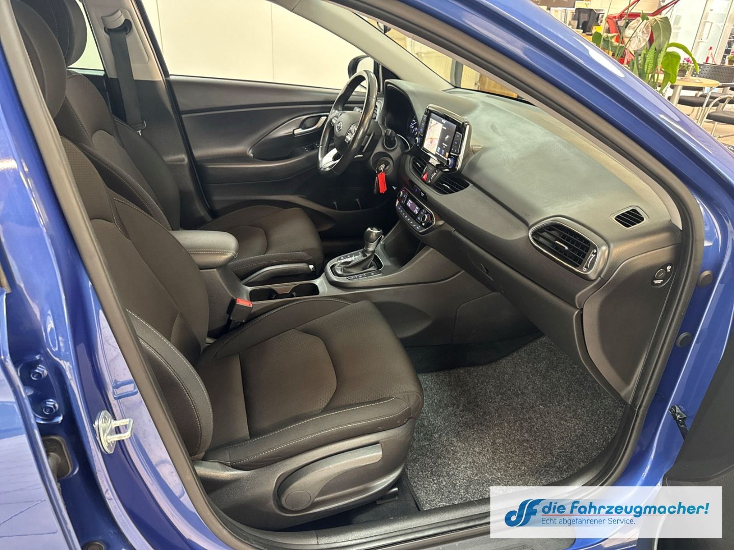 Fahrzeugabbildung Hyundai i30 YES! Navi Apple CarPlay Android Auto Mehrzon