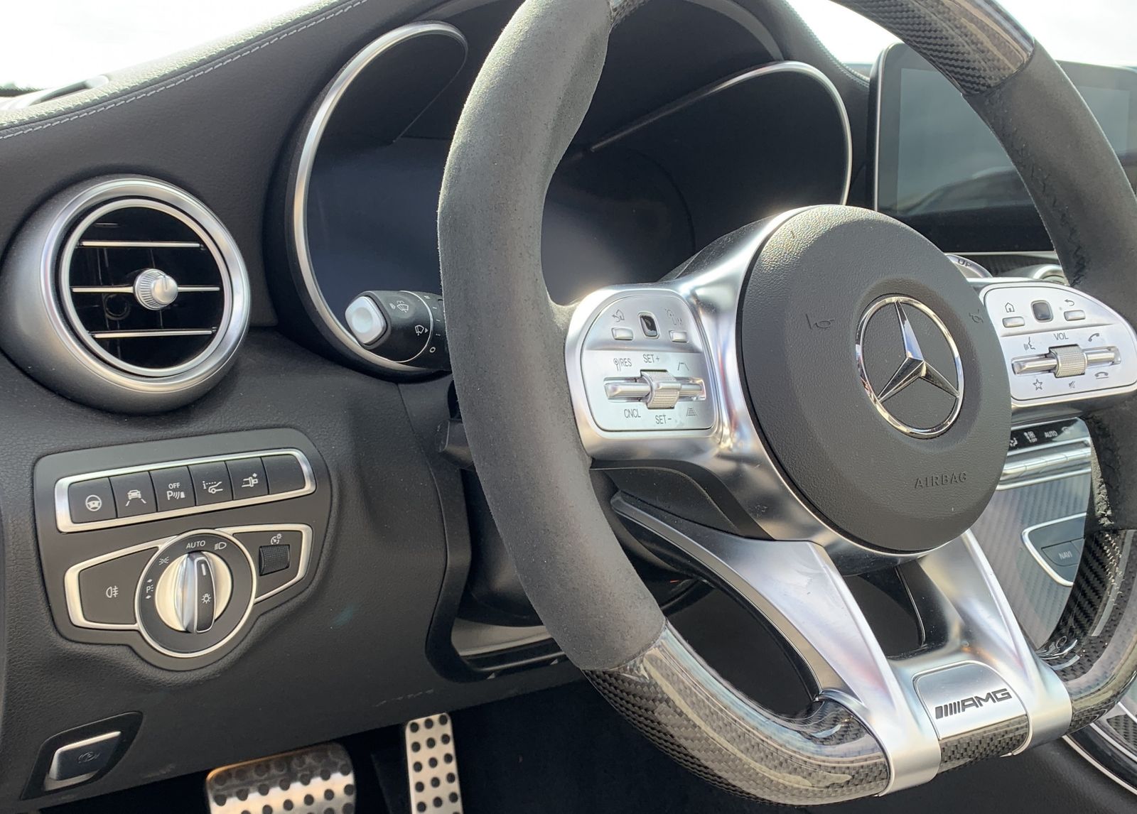 Fahrzeugabbildung Mercedes-Benz C 43 AMG 4Matic*360*AHK*Burmester*CarbonPaket*