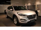 Hyundai Tucson 2.0 CRDi Intro Edition 4WD CAM*SHZ*TOTWI* - Hyundai TUCSON in Braunschweig