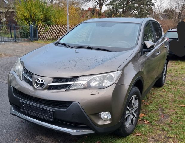 Toyota RAV 4 2,2-l-D-4D 4x4 Executive Automatik Leder