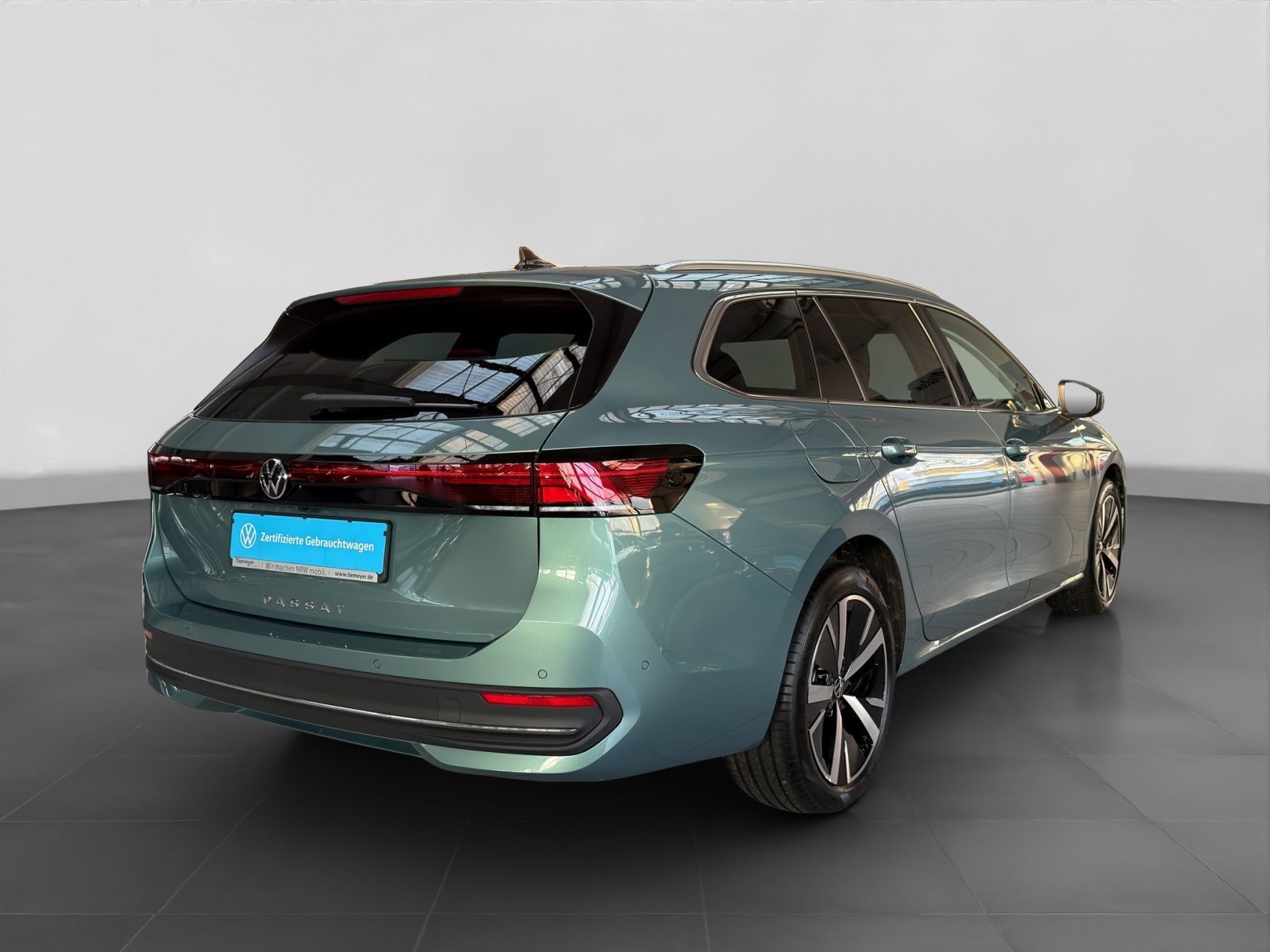 Volkswagen Passat Variant - Bild 3