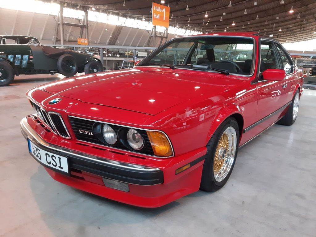 BMW 635