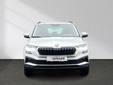Skoda Karoq Selection Tour 2.0 TDI CarPlay Matrix AHK - Skoda Karoq mit Diesel-Antrieb: Geländewagen, Automatik