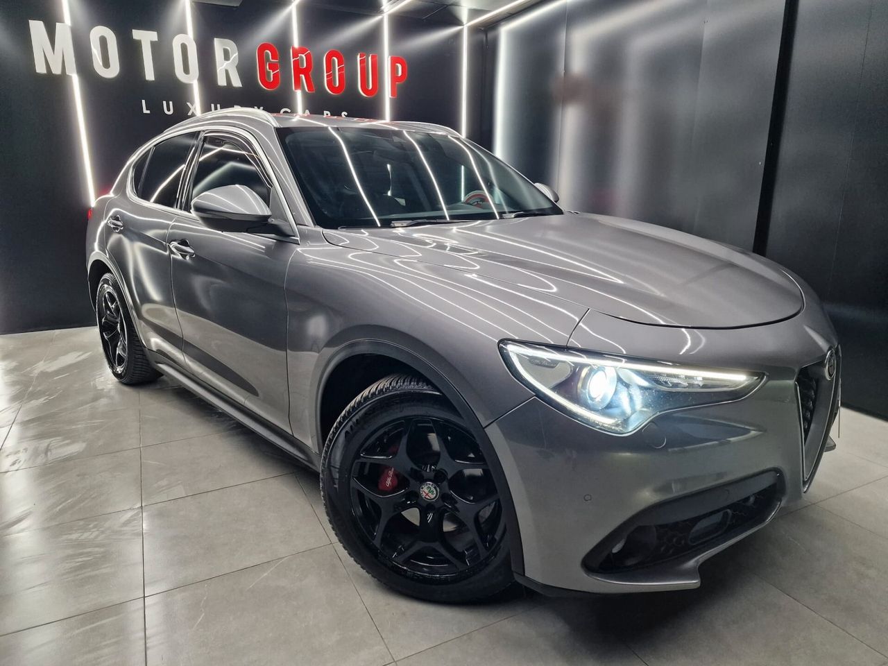 Alfa Romeo Stelvio 2.2 Turbodiesel 190 CV AT8 RW imagem 3