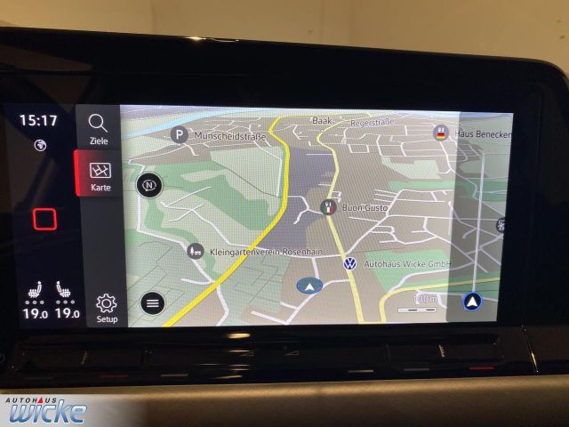 Golf VIII 1.5 TSI Life NAVI KLIMA PDC LED