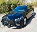 Mercedes-Benz E 220 d T Autom. -AMG Line