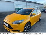 Ford Focus 2,0 ST Leder-Sport-Paket*Recaro*Navi*SHZ* - Ford Focus aus 2013: ST