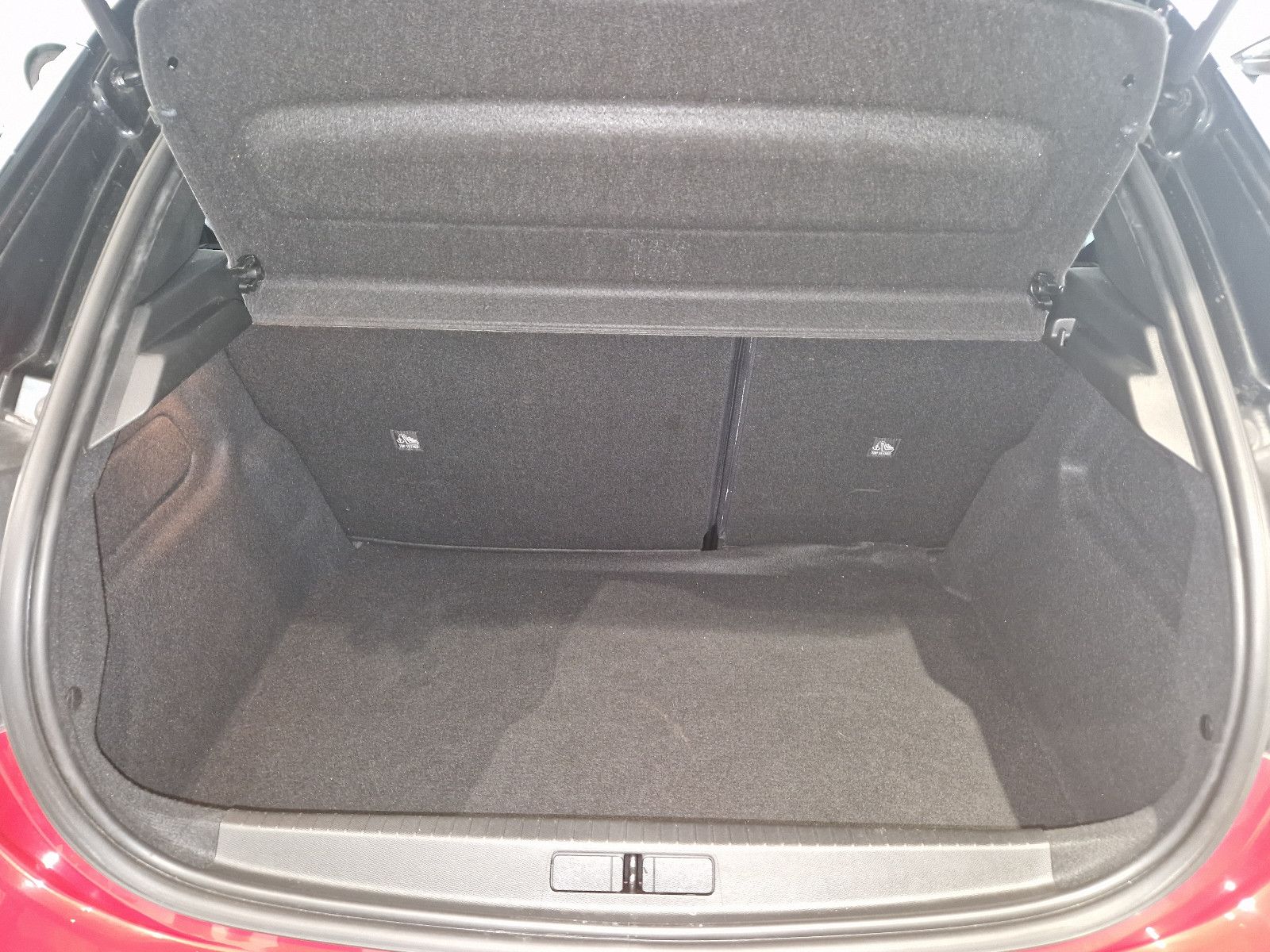 Fahrzeugabbildung Opel Corsa 1.2 Direct Injection Turbo 74kW GS Line