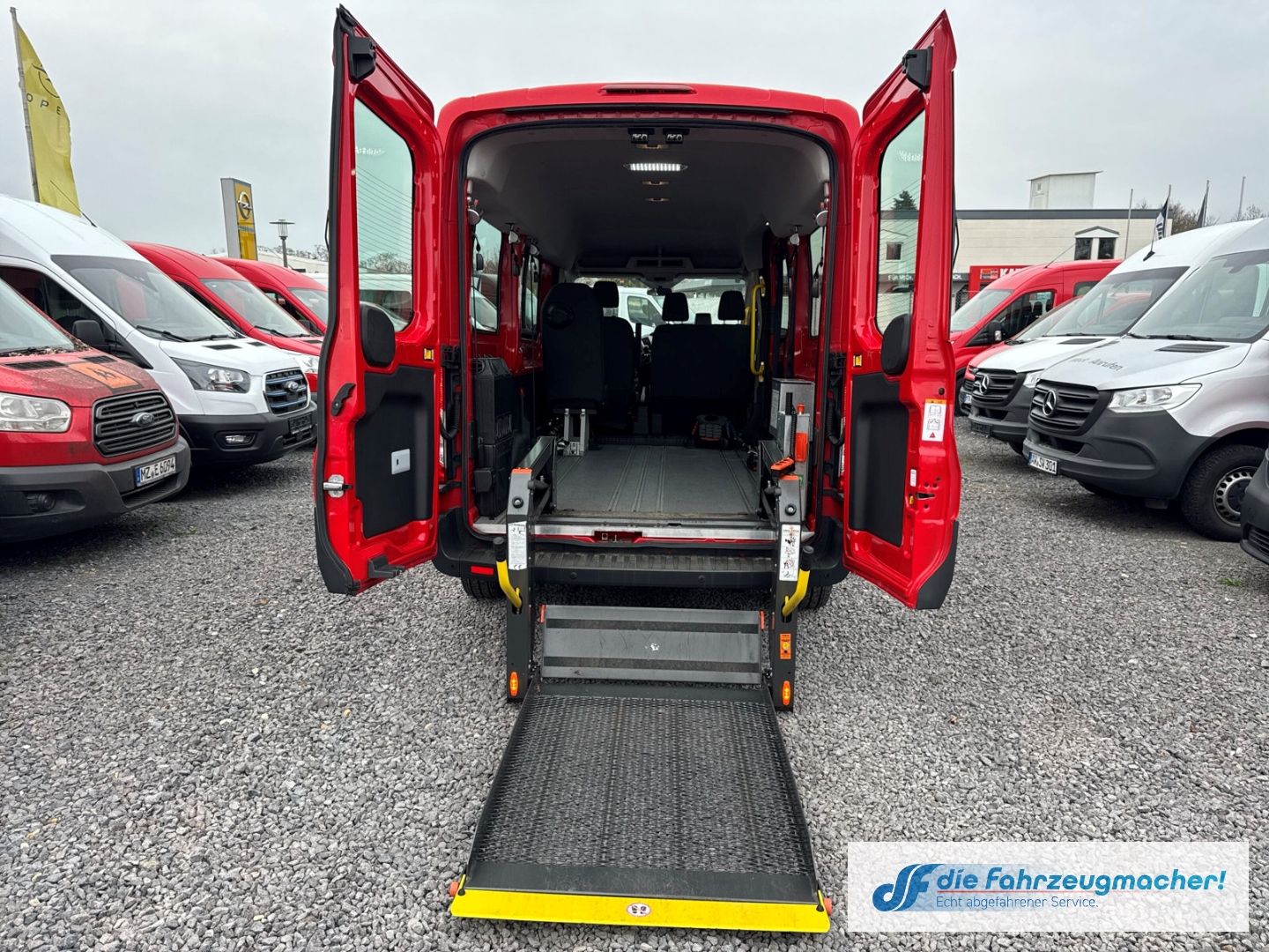 Fahrzeugabbildung Ford Transit Kombi 350 L3 2.2 TDCi DPF *7159 *KLIMA