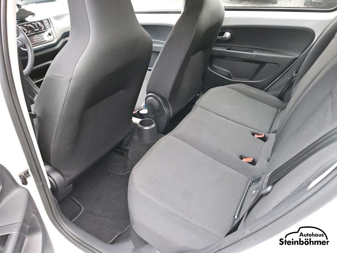 Volkswagen up! - Bild 7
