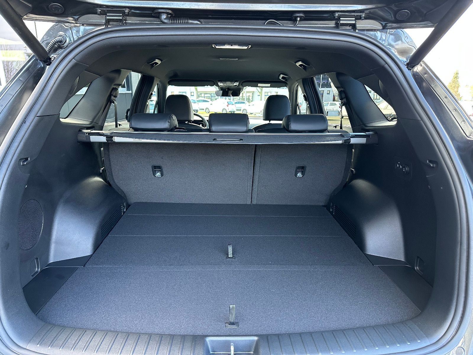 Fahrzeugabbildung Kia Sorento 2.2 CRDi AWD Platinum Nappa AHK