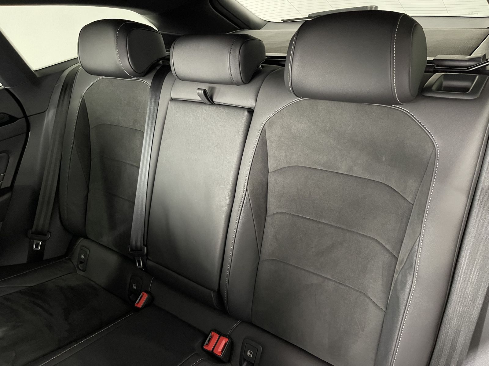 Fahrzeugabbildung Volkswagen Arteon Shooting Brake 2.0 TDI*R-Line*IQ.LIGHT*