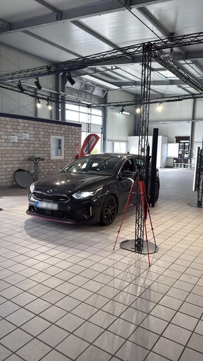 Kia Andere