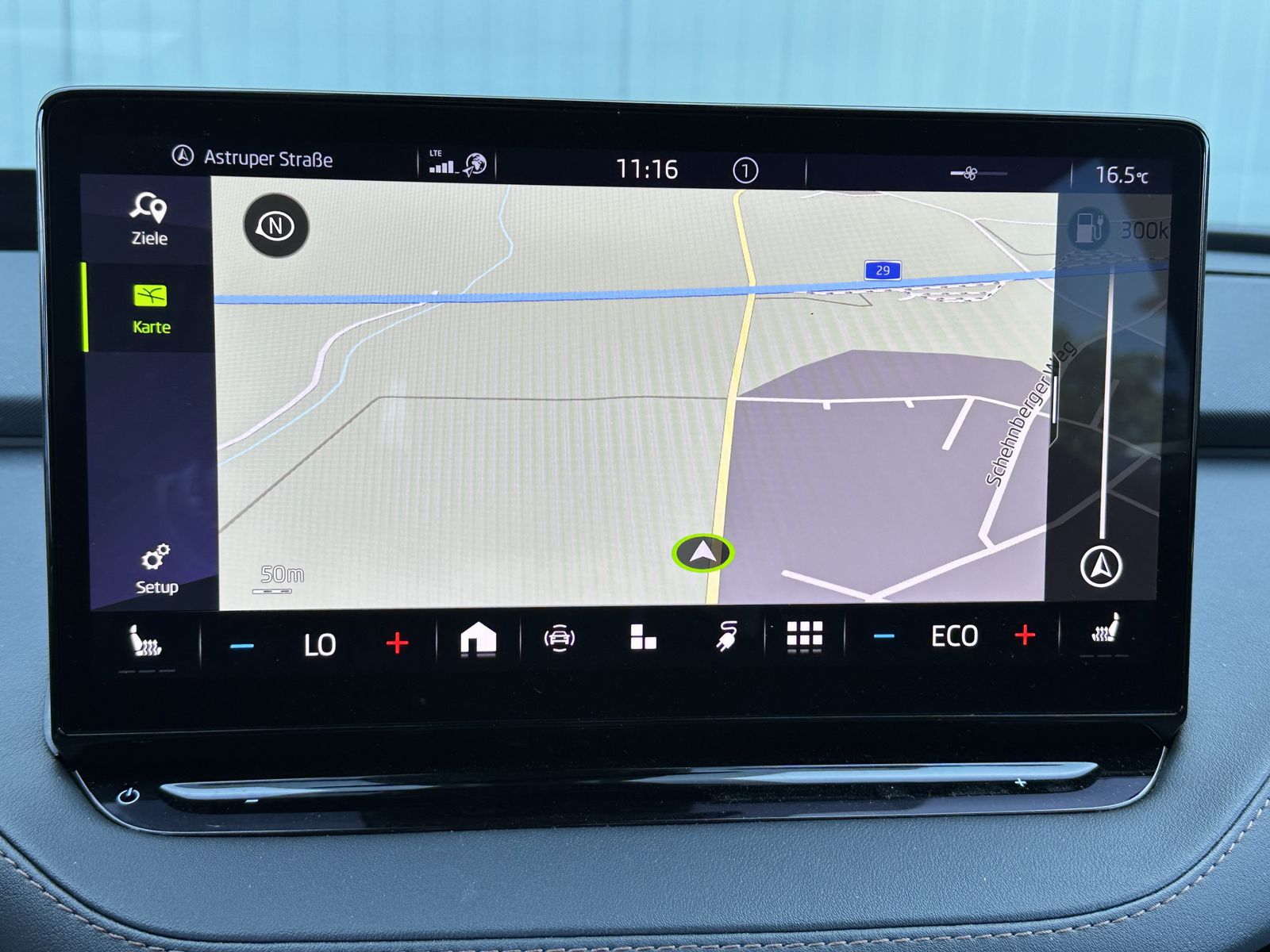 Fahrzeugabbildung SKODA Enyaq 80 Sport Plus NAV+LED+KAMERA+20ZOLL+AHK+PP