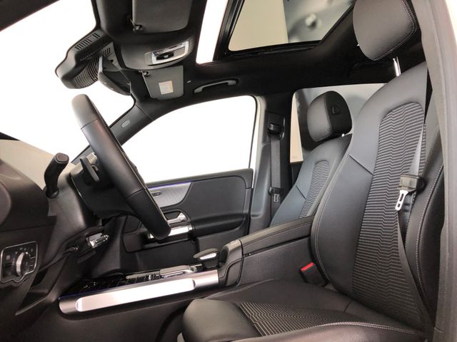 Fahrzeugabbildung Mercedes-Benz GLB 200 d Progressive Night/Multibeam/Burmester