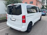 Opel Zafira Life 2.0 D Tour. M VOLL Leder Xenon Navi - Opel Zafira Life in Stuttgart