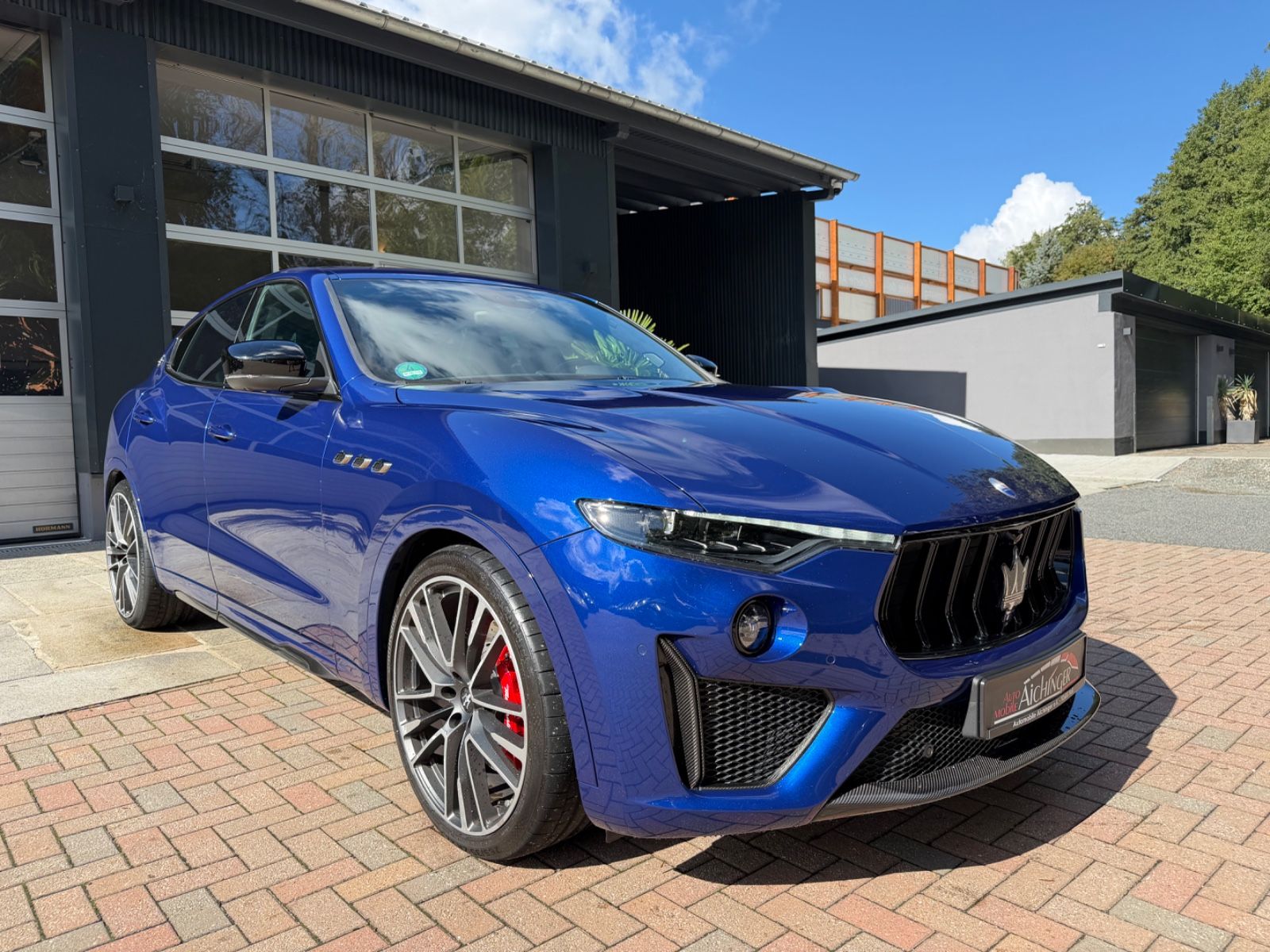 Maserati Levante Trofeo Q4 3.8 V8 Alcantara ACC Sitzheiz foto 4