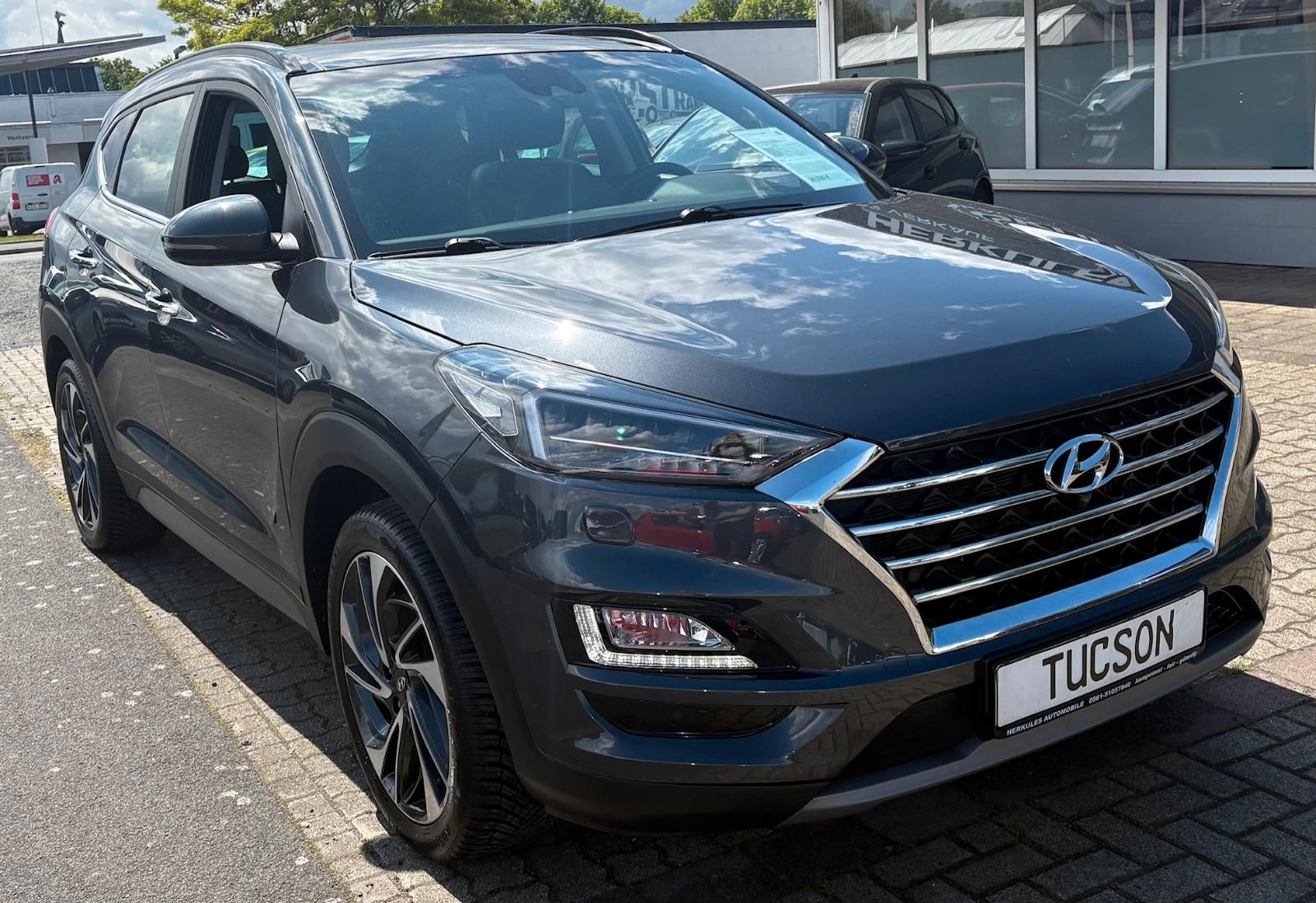 Hyundai TUCSON 1.6 T-GDI 4WD DCT Panorama/360° Kamera