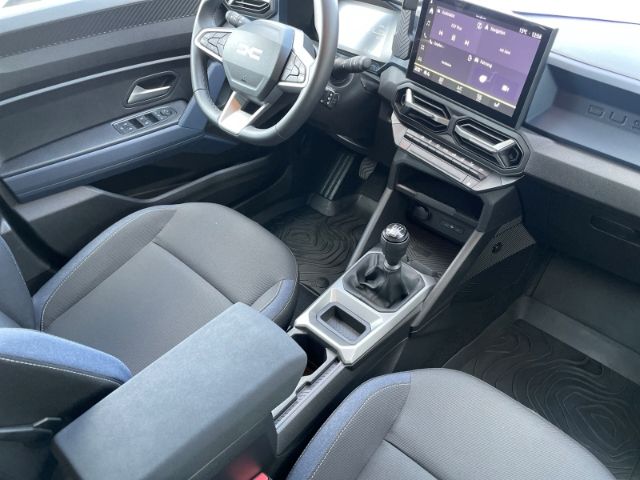 Fahrzeugabbildung Dacia Duster III 1.2 TCe 130 Mild Hybrid Journey Navi,
