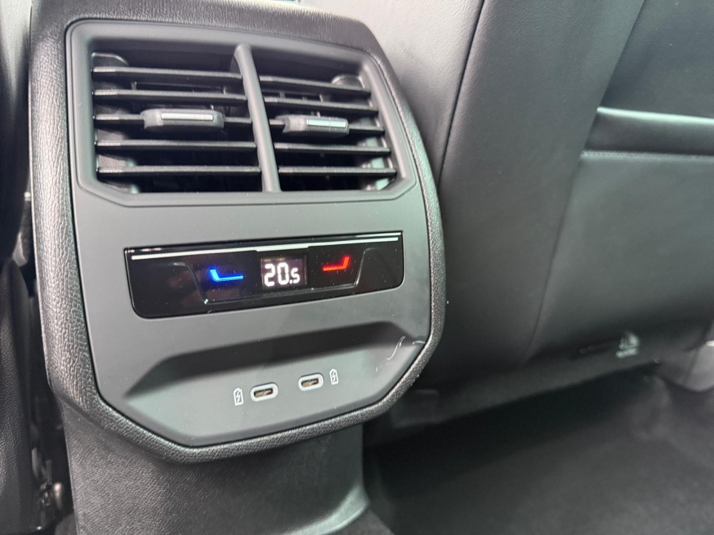 Cupra Leon 1.5 eTSI DSG *Matrix*ACC*Kessy*CAM*SHZ*Navi