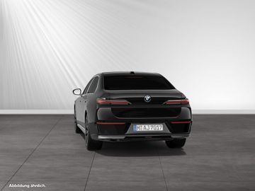 BMW 740 - 8