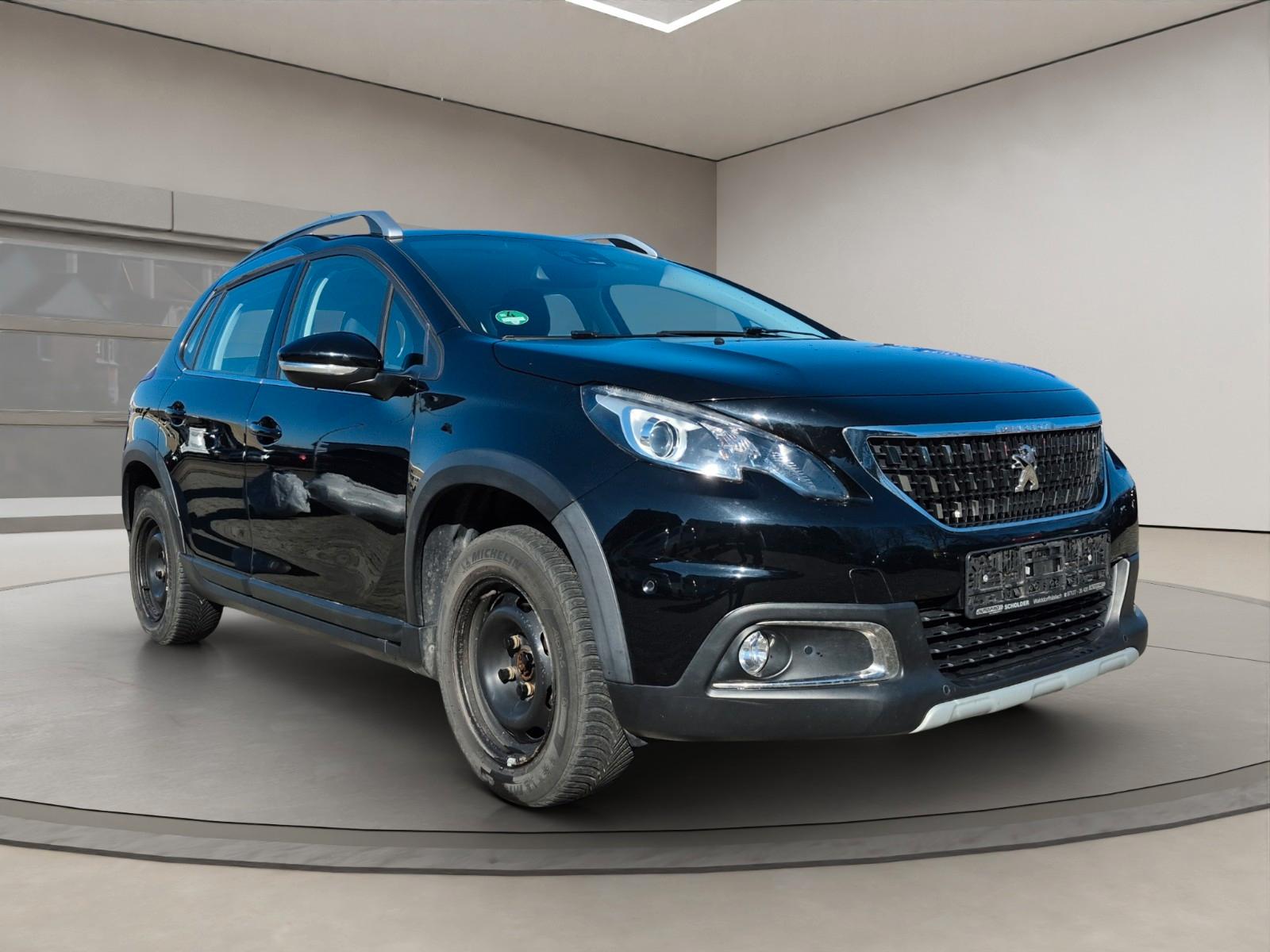 Peugeot 2008 Allure *NAVI*SHZ*8FACH*SCHECKHEFT*KAMERA