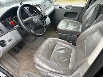 Volkswagen T5 Multivan - 5