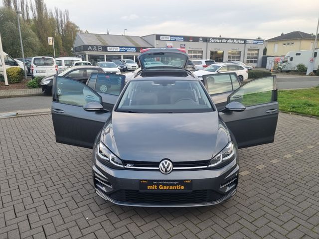 Volkswagen Golf VII Variant R-line  NAVI,PANO,SHZ,XENON,AHK