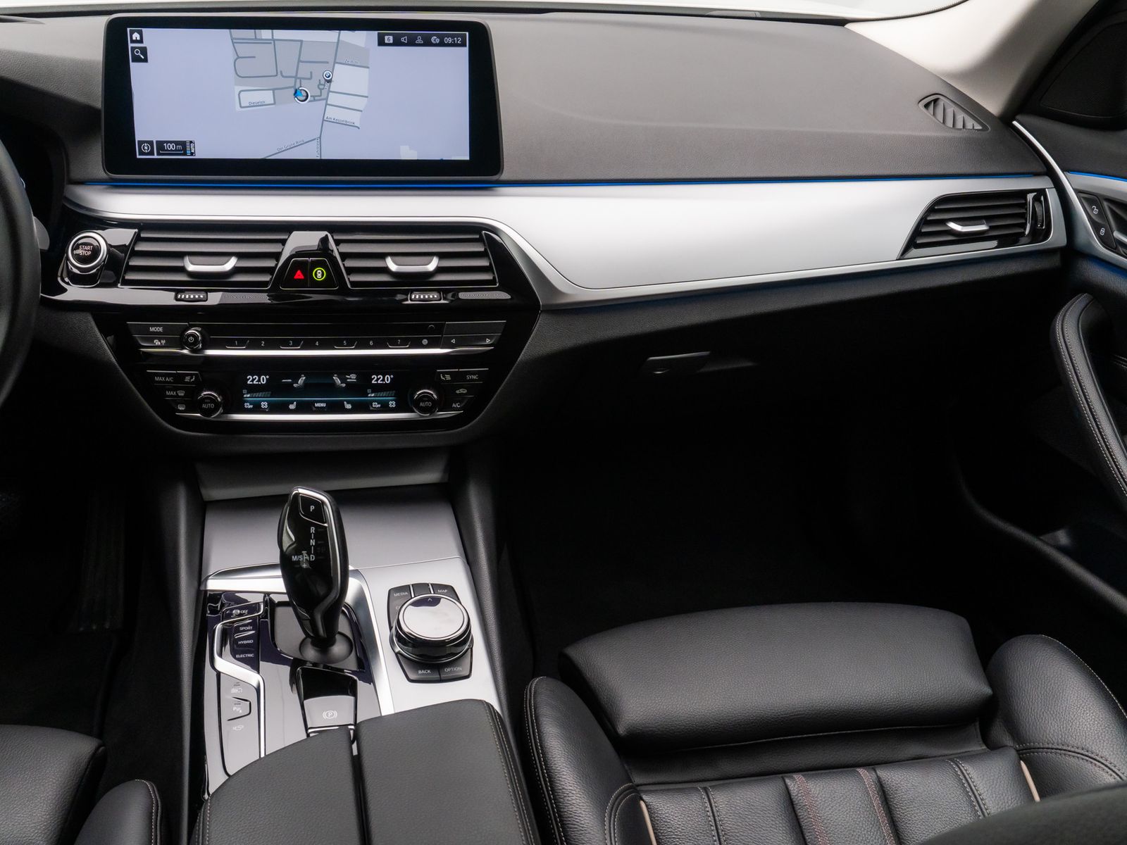 Fahrzeugabbildung BMW 530e 360°Laser HUD DAB HiFi Komfort Alarm Sport