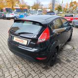Ford Fiesta Titanium - Ford Fiesta aus 2013 mit Benzin-Antrieb: Kleinwagen