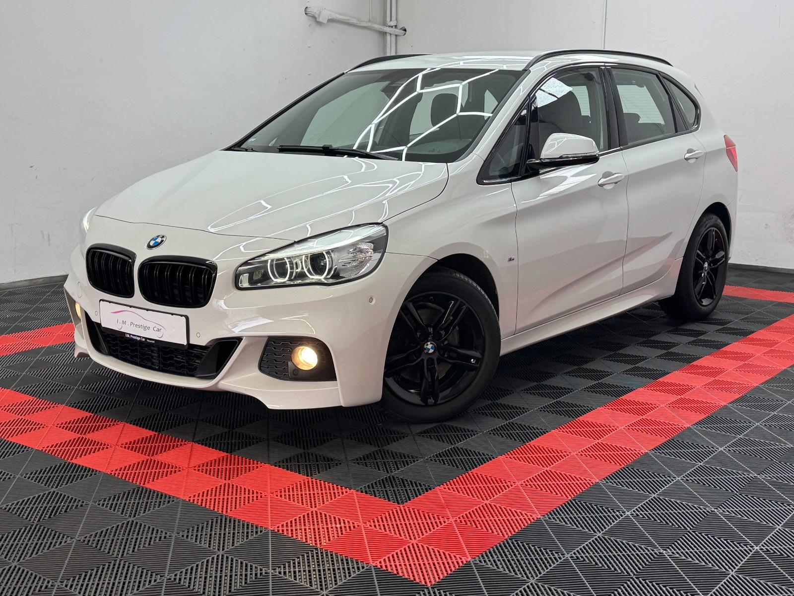 BMW 220i Active Tourer M Sport Navigation LED